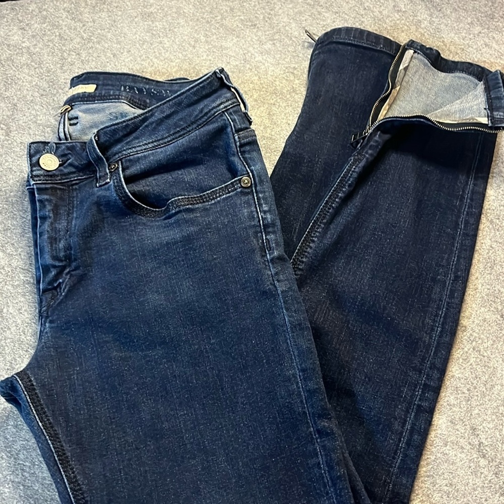 Burberry Brit  Bayswatter Zipper Ankle Jeans 31*29.
